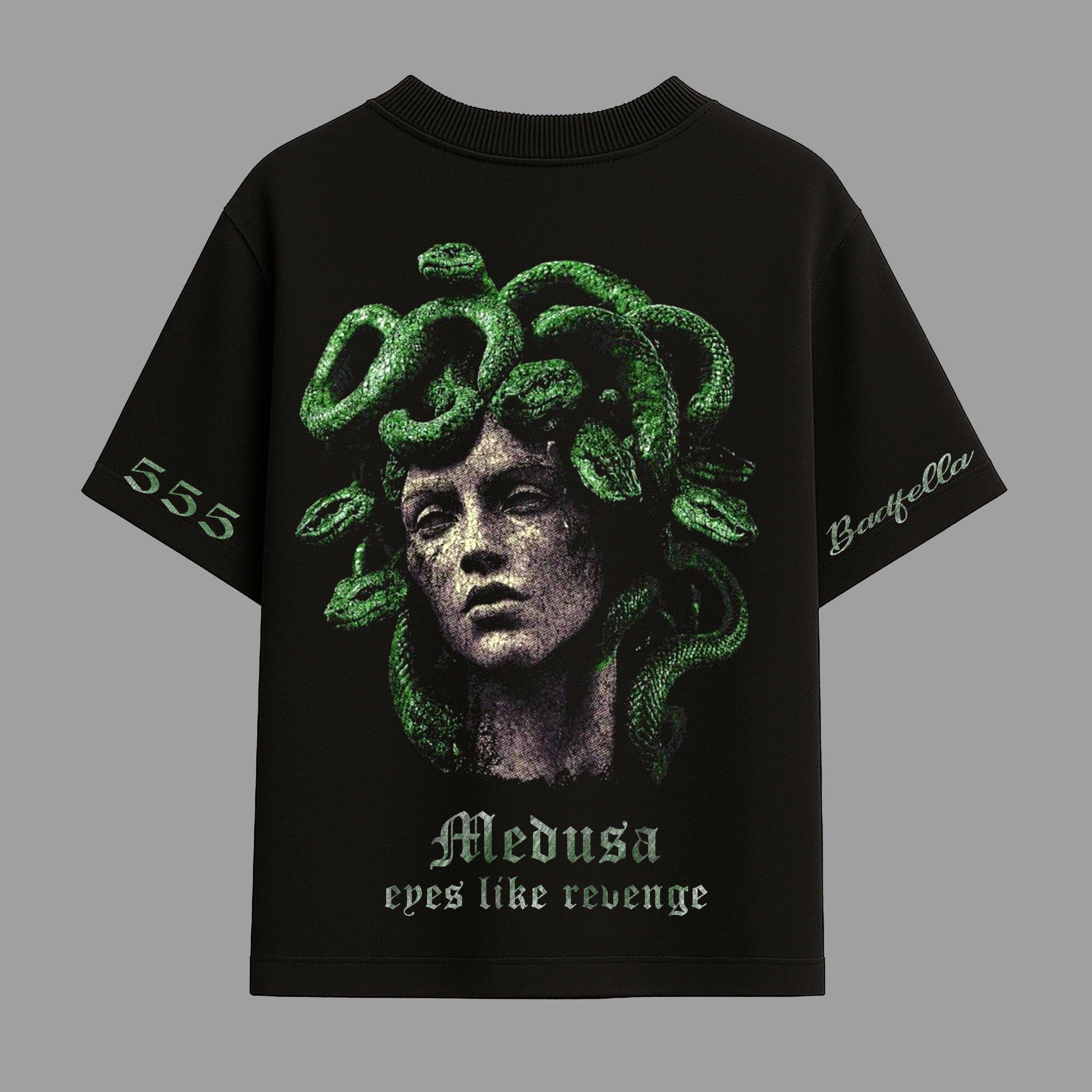 Medusa oversized tee